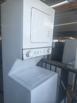 ELECTRIC STACKABLE 24 INCH WIDE
