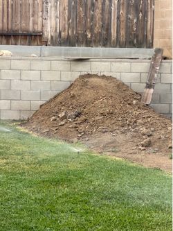 Free dirt… come and get it