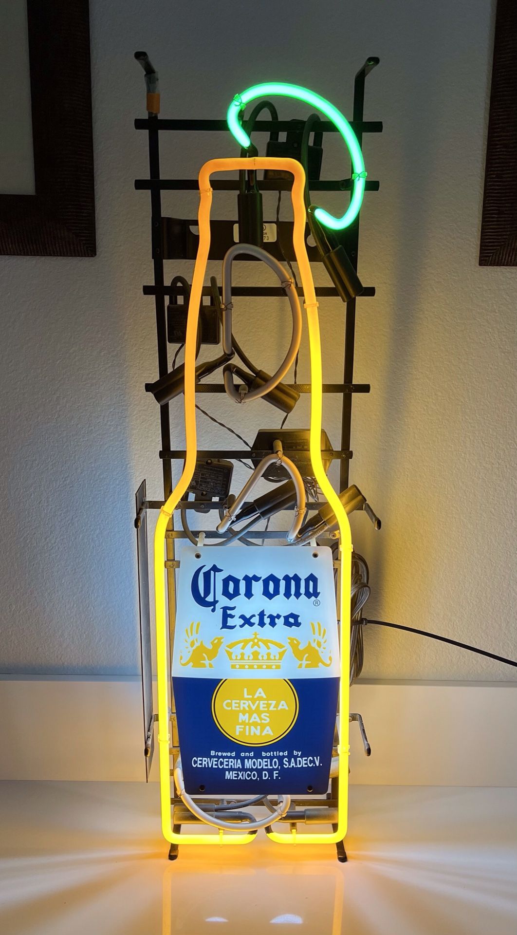 Corona Extra Neon Animated Beer Sign