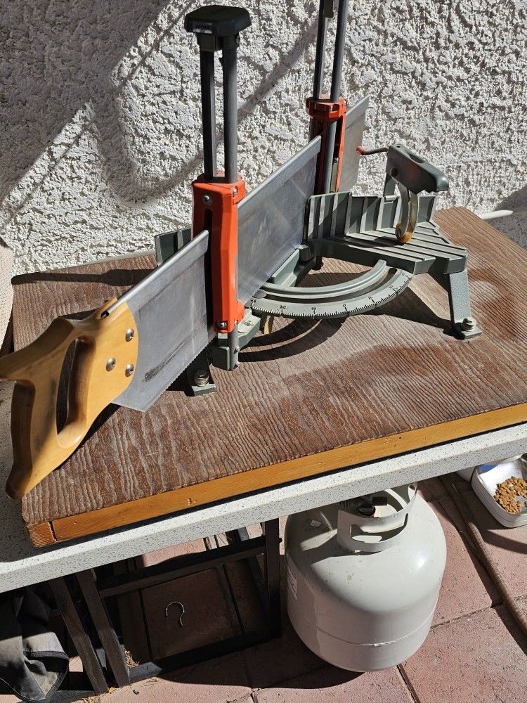 Craftsman Clamping Miter Box Saw