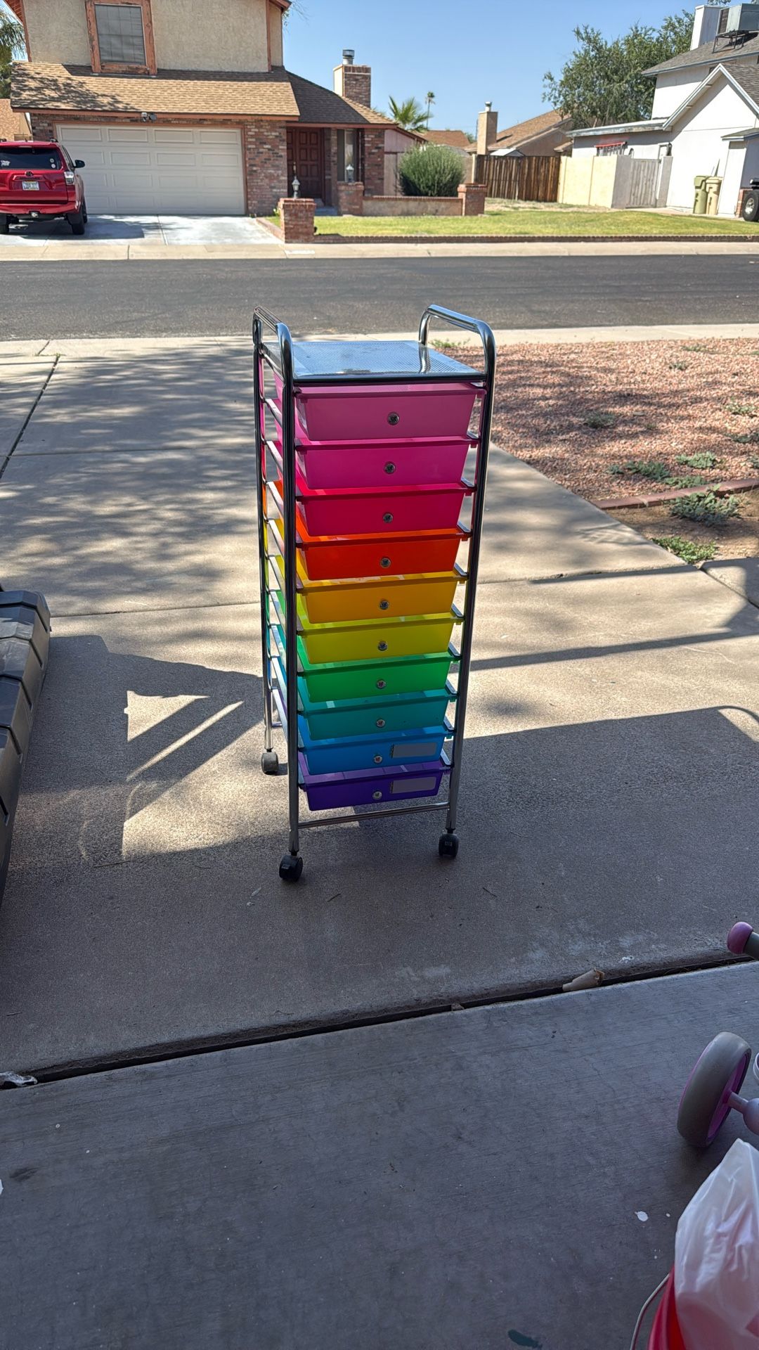 10 Drawer Rolling Cart