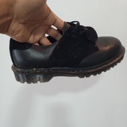 Selling My New " Dr . Martin" Shoe's , Size 8 For $ 80