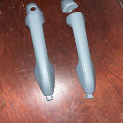 Toyota Tacoma 16/22 Driver Side Doors Handle 