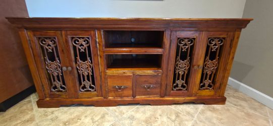 Solid wood console with storage