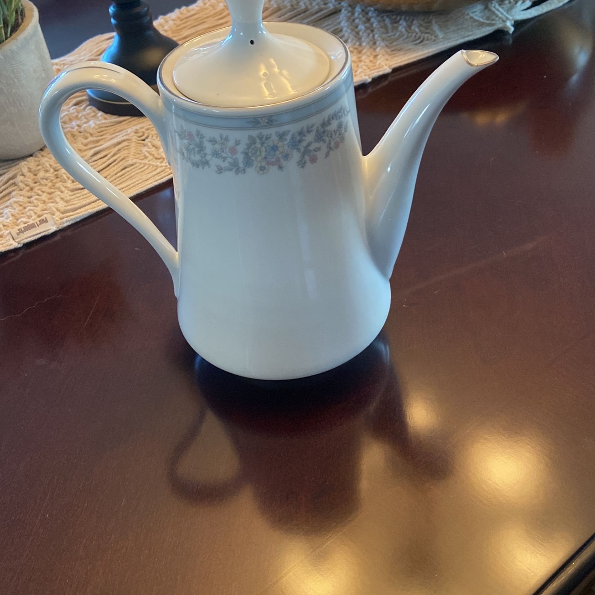 Ceramic Tea Pot