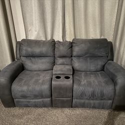 Power Recliner Sofa Set ( 2 Couches) 