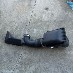 5.7L Hemi Air Intake