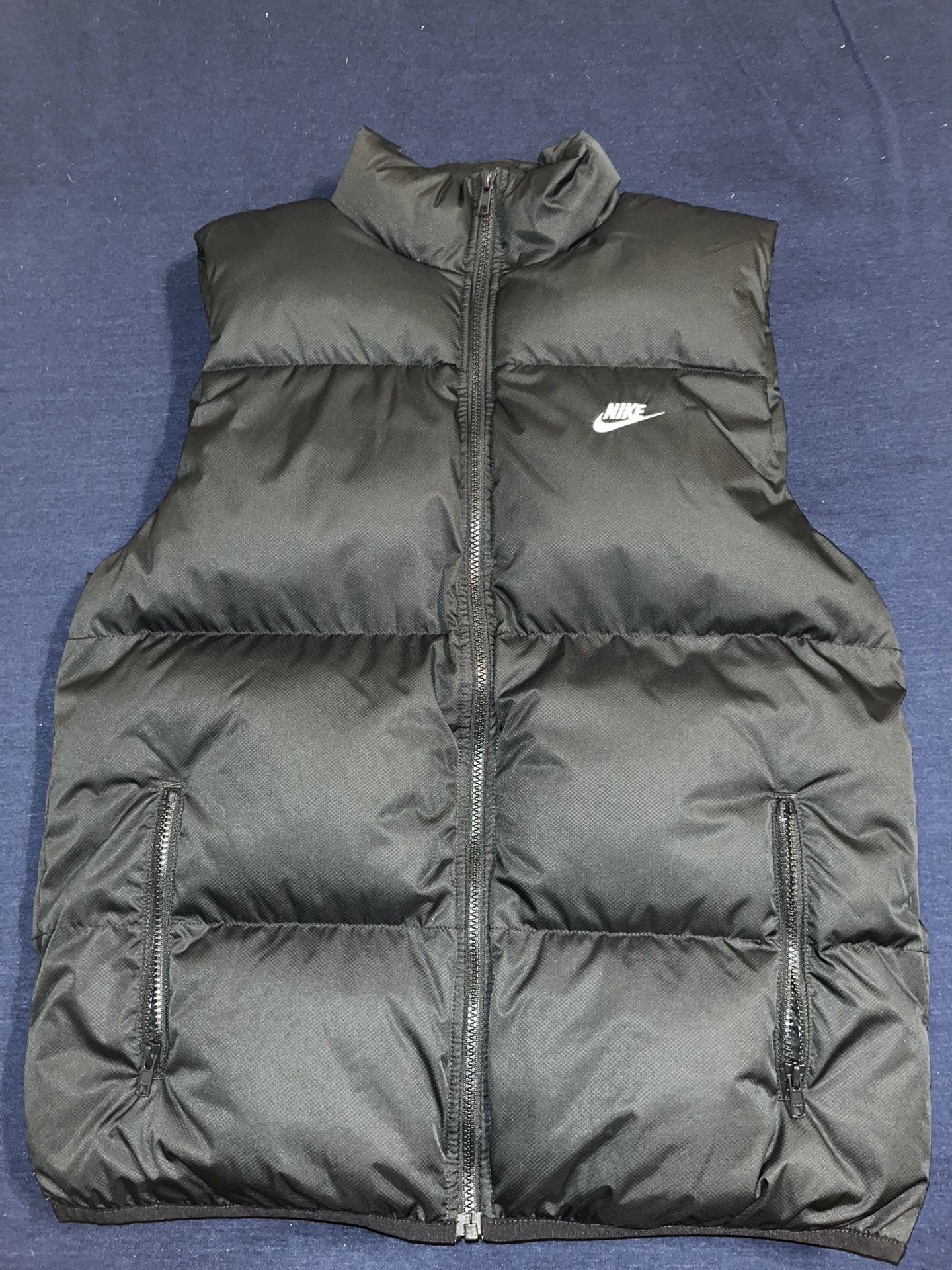Nike Puffer Vest (Brand New)