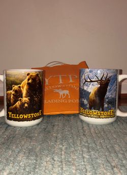 Yellowstone park mugs brand new