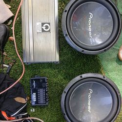 SKAR,PIONEER 12IN SUBS