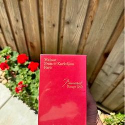 Baccarat Rouge 540 (Perfume)