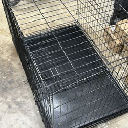Animal Crate Like New