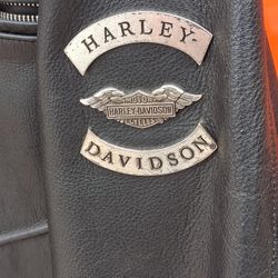 Harley davidson genuine leather jacket