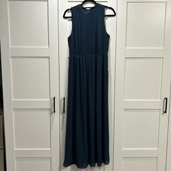 H&amp;M Long dress new with tags size medium 
