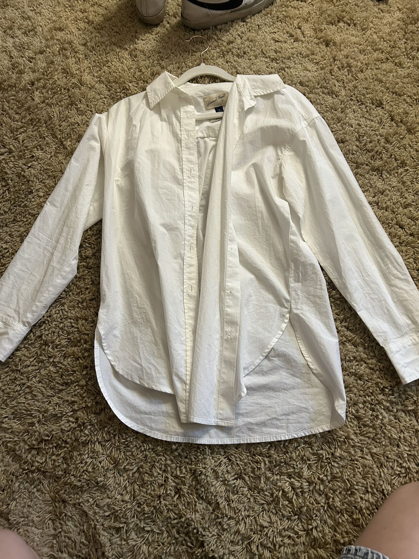 Women’s Collared Button Up