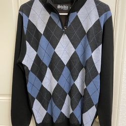 Men’s Argyle Sweater 