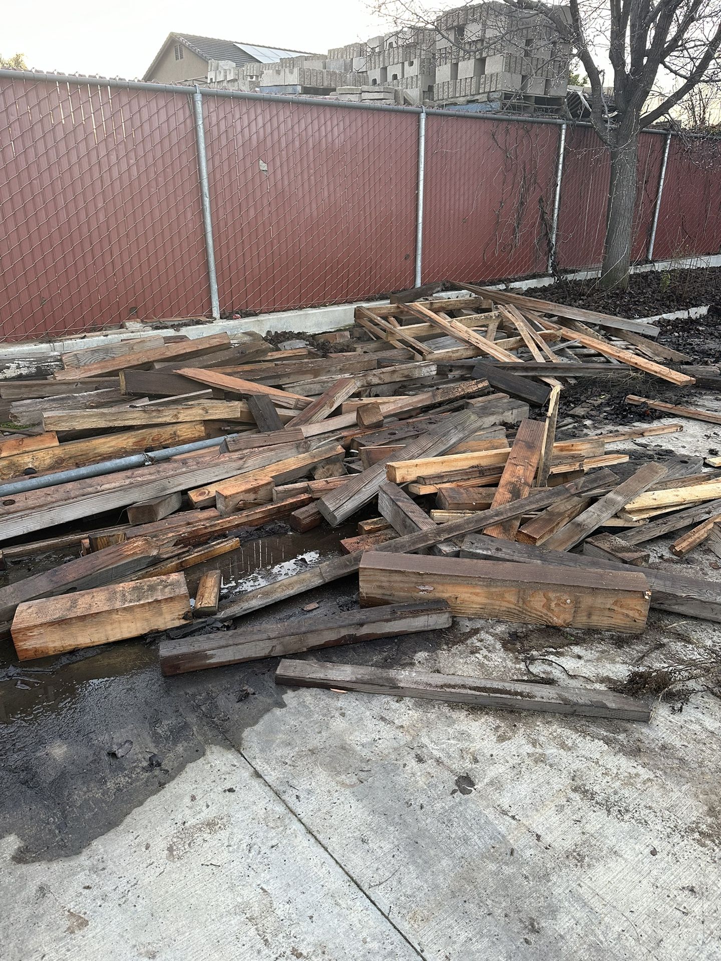 Lumber, Wood Post, Pallets for Sale in Bakersfield, CA OfferUp