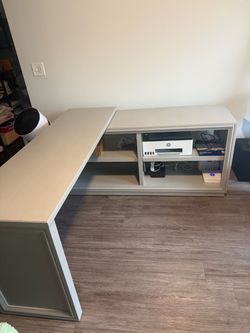 MAKE ME AN OFFER Rotating Wood Desk
