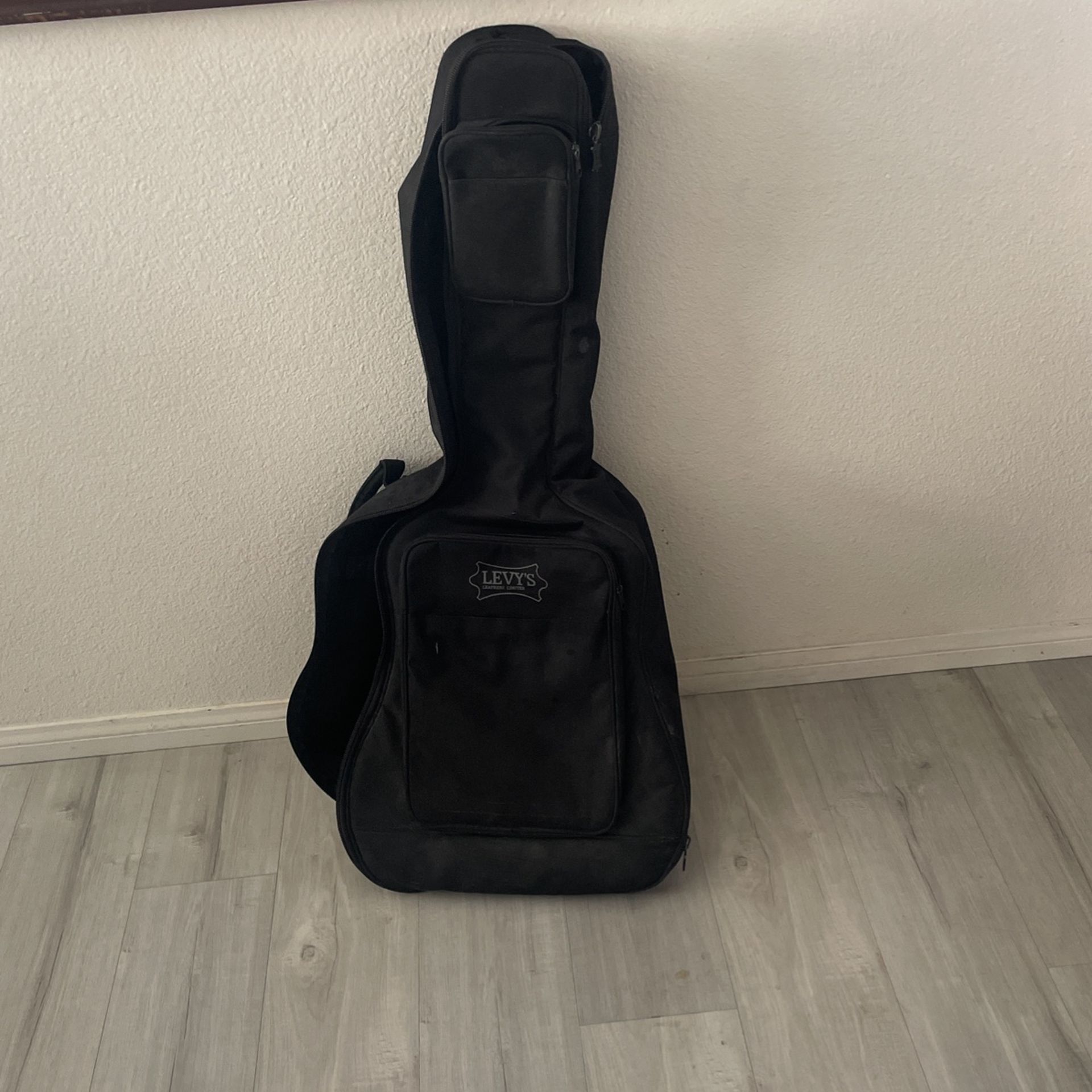 Levy's Leather Limited Acoustic Guitar Gig Bag & Small guitar bag