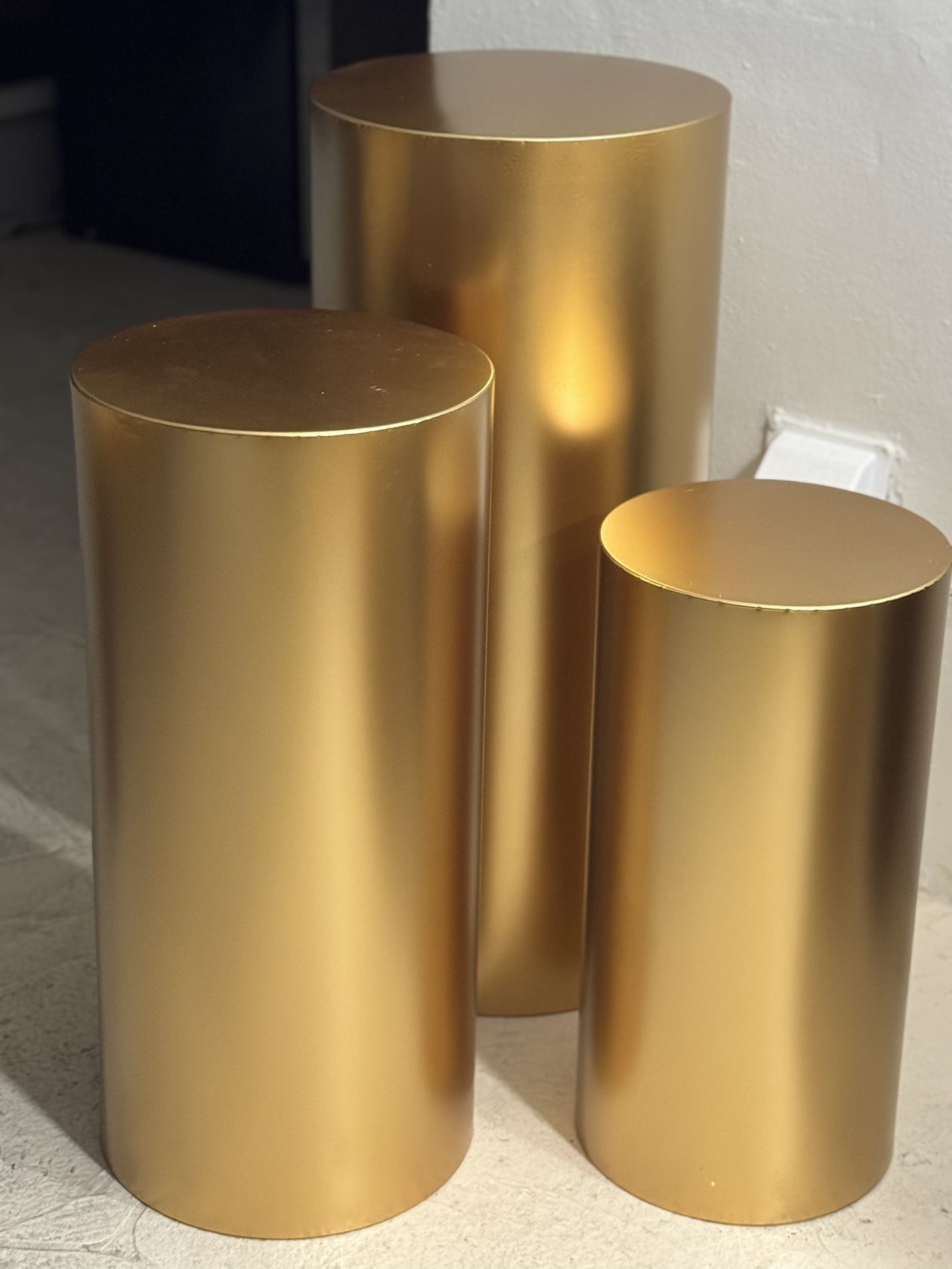 Gold Cylinders