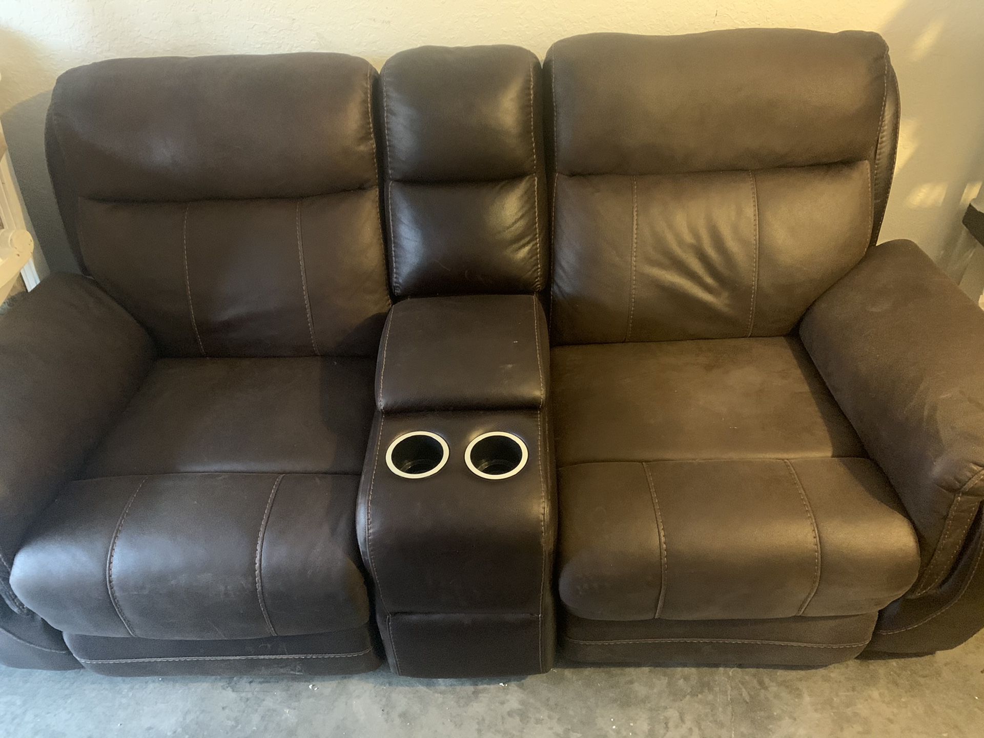 Recliner chairs very comfertable