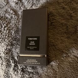 TOM FORD OUD WOOD EAU DE PARFUM