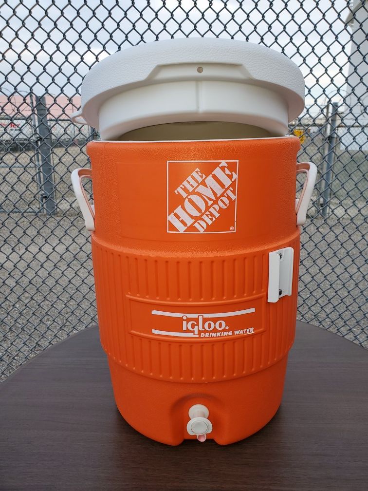 Igloo water cooler