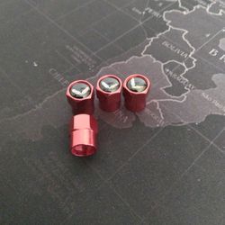 C 7 Valve Stem Air Caps With Logo Corvette $15.