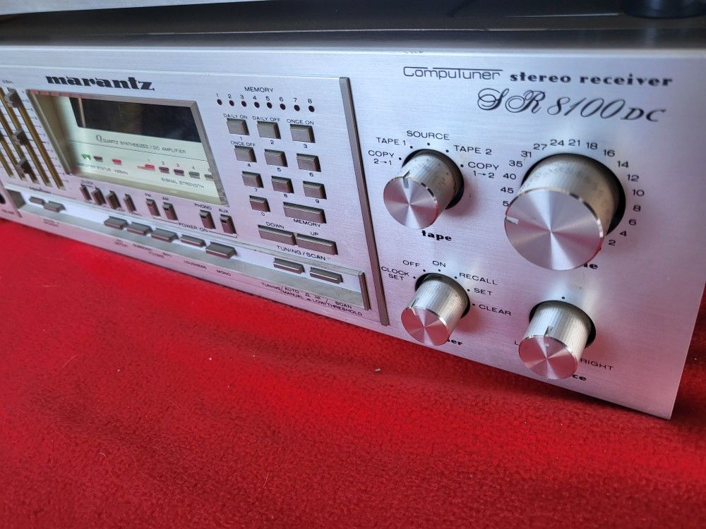 Marantz SR 8100