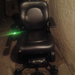 Electric wheelchair/ hoveround