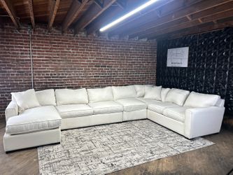 Free Delivery-Macys white 4pc U shape sectional sofa couch