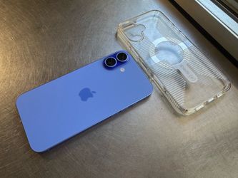 iPhone 16 Plus