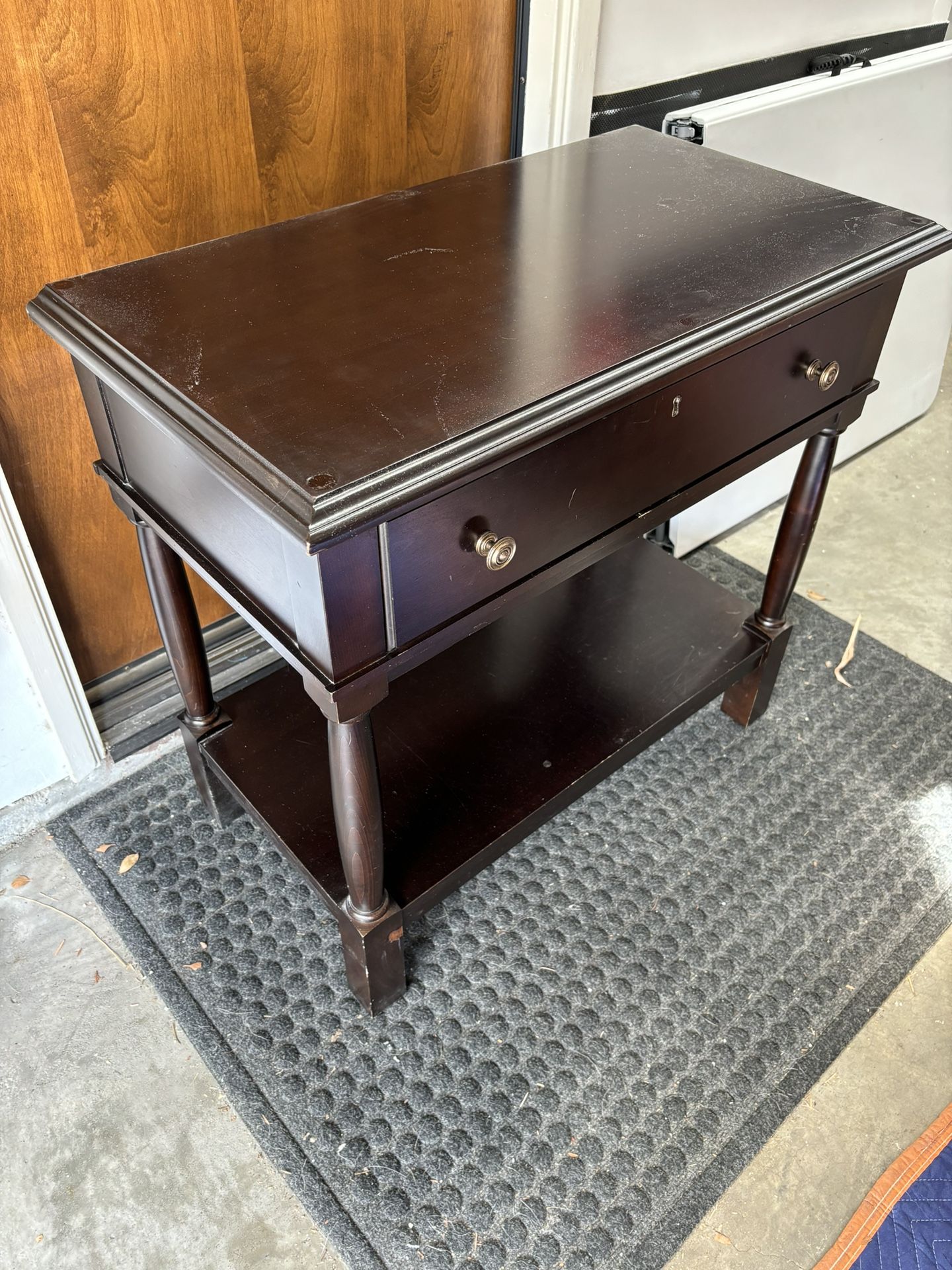 Thomasville nightstand - Solid Wood