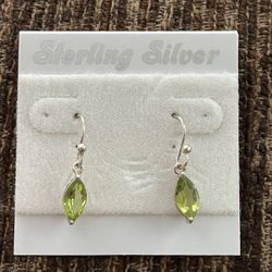 PERIDOT SOLITAIRE STERLING SILVER EARRINGS 