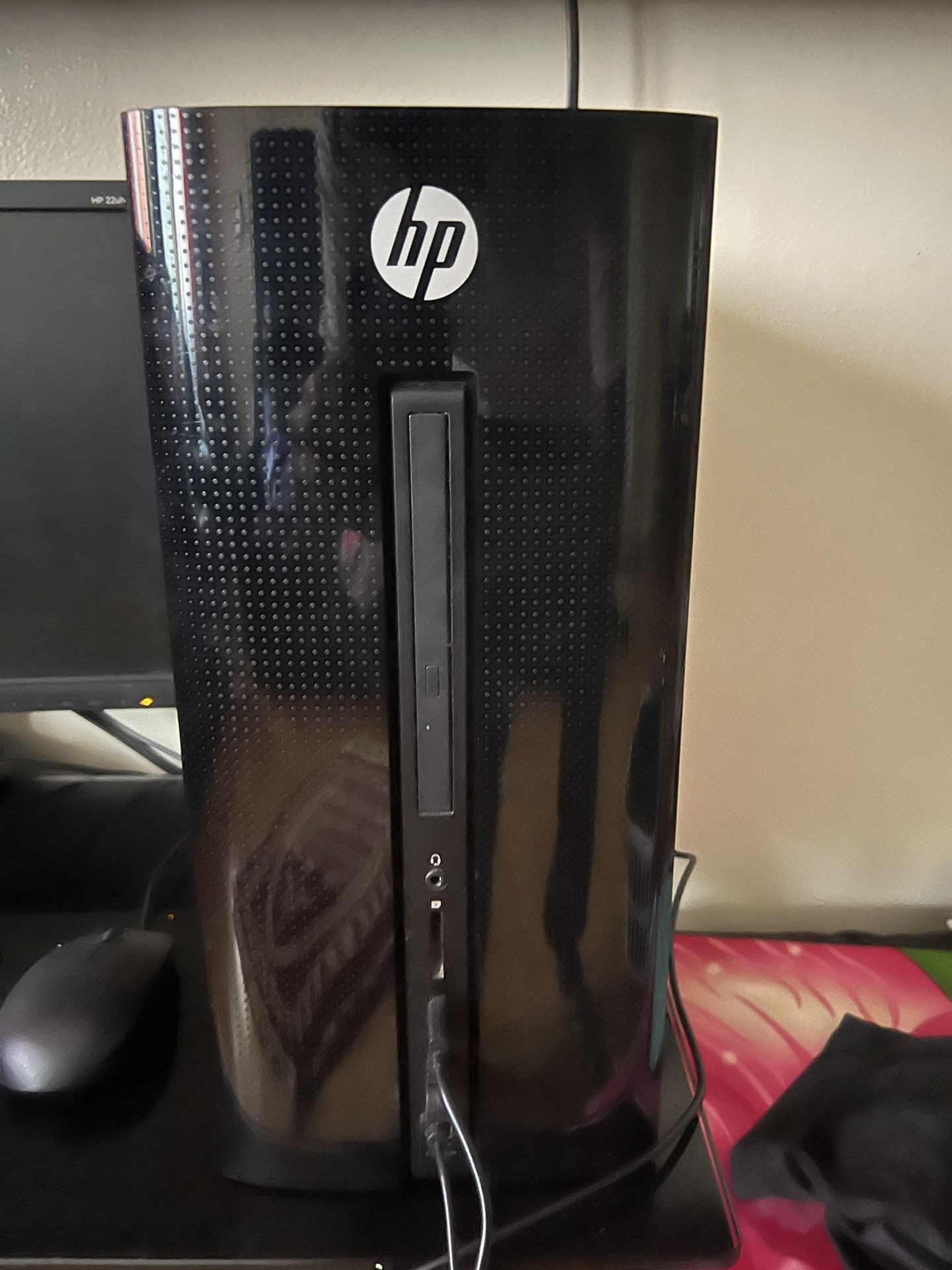 HP 251-A123W PC J2900 Intel Windows 10