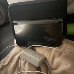 New 3DS XL With Chip Bundle 