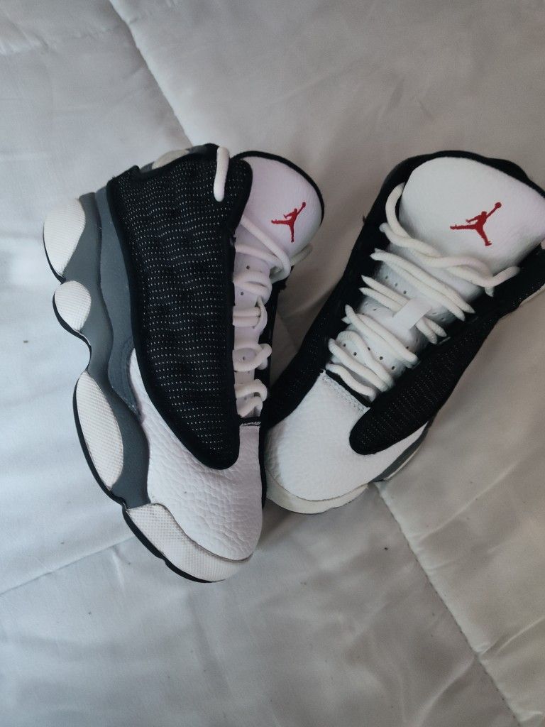 Jordans 13 Black Flint.