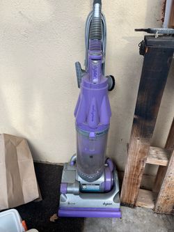 Dyson DC07 Animal upright bagless