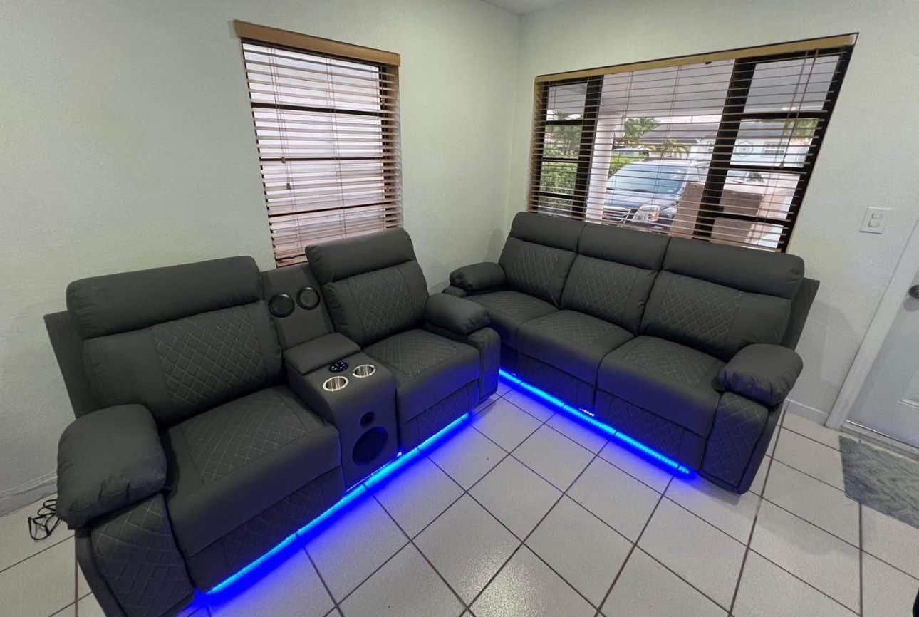 Brand New Power Reclining Sofa and Loveseat / Sofa y Loveseat Reclinable Nuevos a Estrenar … Fast 🚚