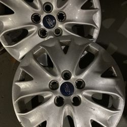 Tires Rim and Hubcaps