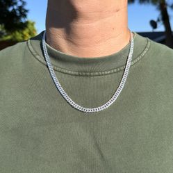 Silver Double Link Diamond Cut Chain 22”