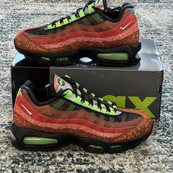 Air Max 95 Big Bubble Family Reunion Hong Kong      Size 9.5 In Men