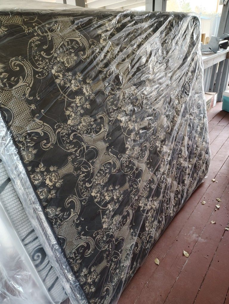 Queen Size Mattress