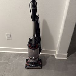 Shark Lift Away Vacuum