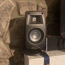 Surround Sound Klipsch 