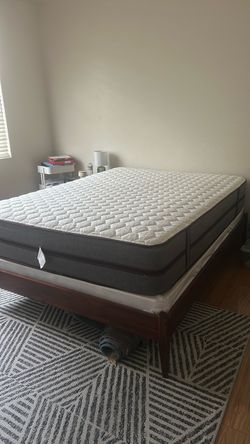 Queen firm mattress $50