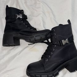 Steve Madden Boots 