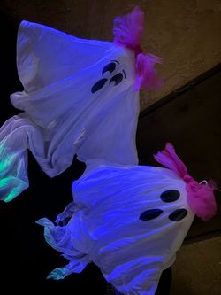 Hey Boo Ghost with pink Bows Decoration