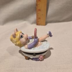 Midwest Of Cannon Falls Porcelain Hinged Trinket Box "Miss Piggy" VTG 1990's, Retired, PHB