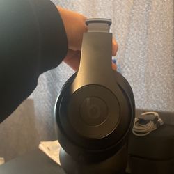 Beats Studio Pros Wireless 